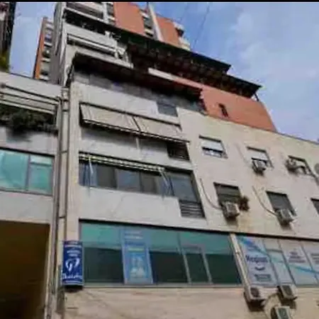 Apartmán Mbyllur Tirana